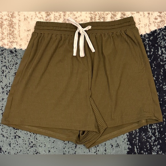 Women’s dark Green Ribbed Tank and Shorts Set - Picture 3 of 3